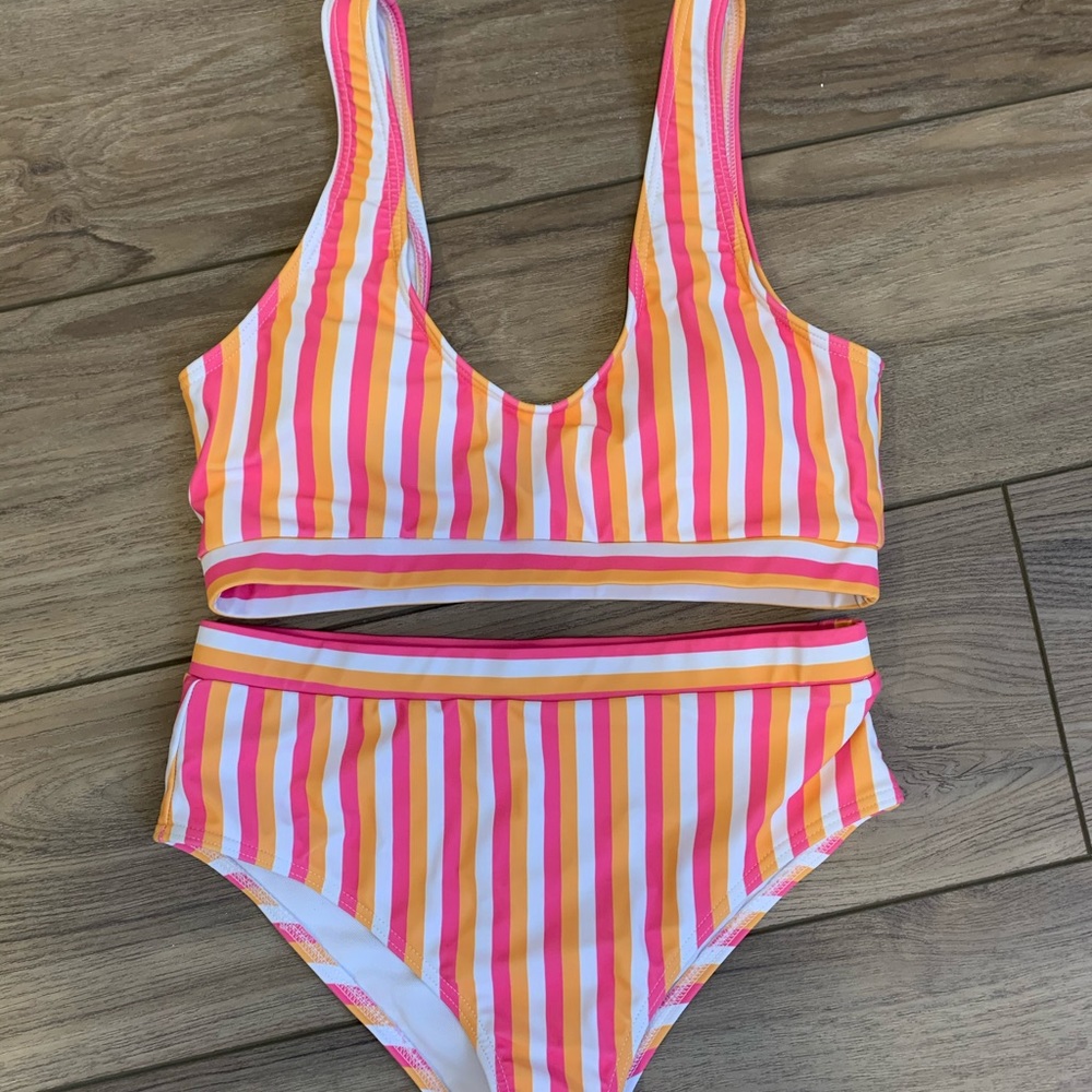 Pink Lily Bikini